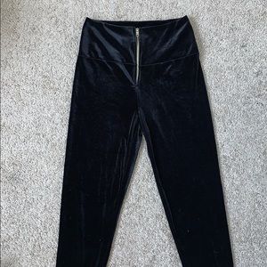 High waisted velvet leggings